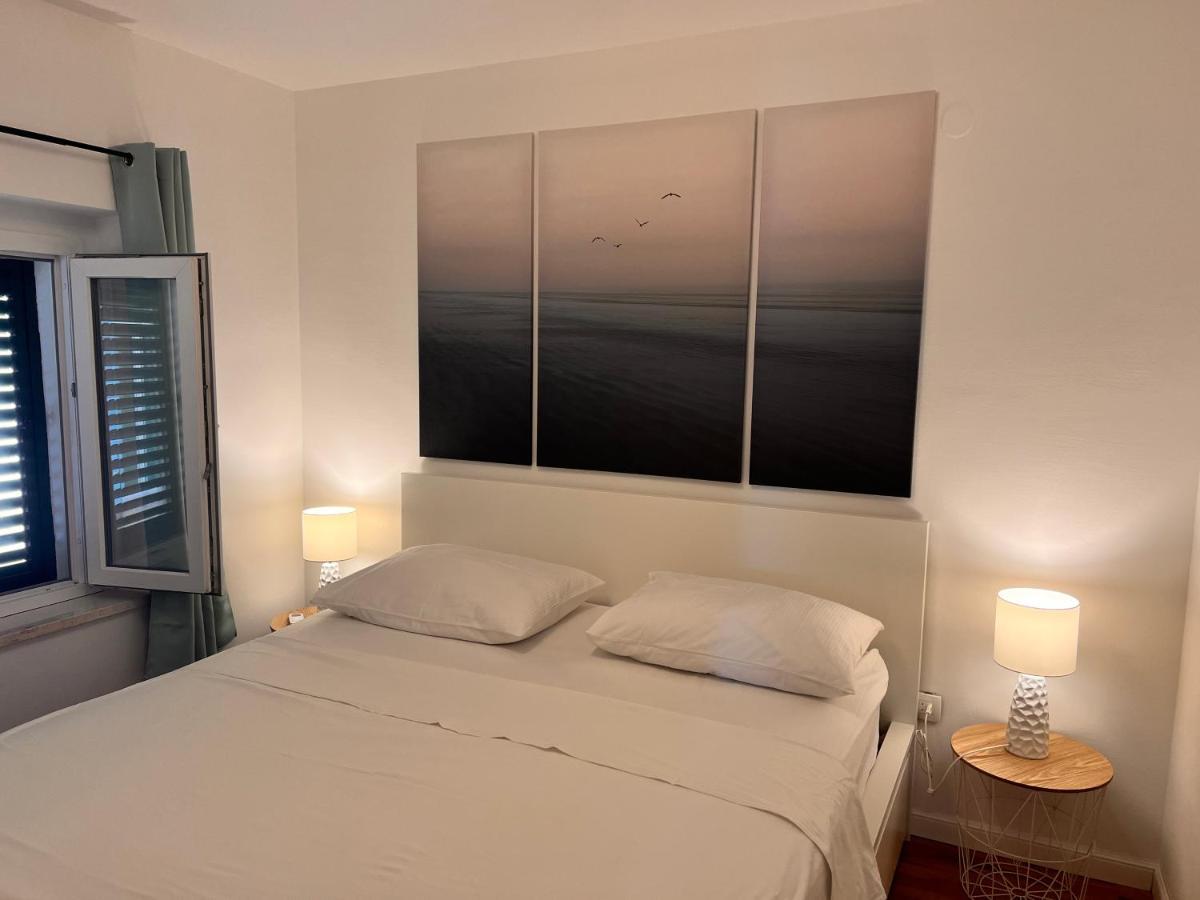 Stella Apartments Каштела Экстерьер фото